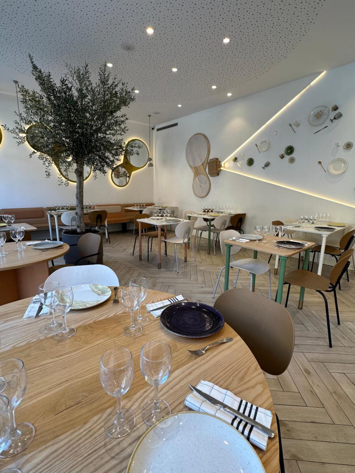Apartahotel Dos Rios 艾因萨 外观 照片
